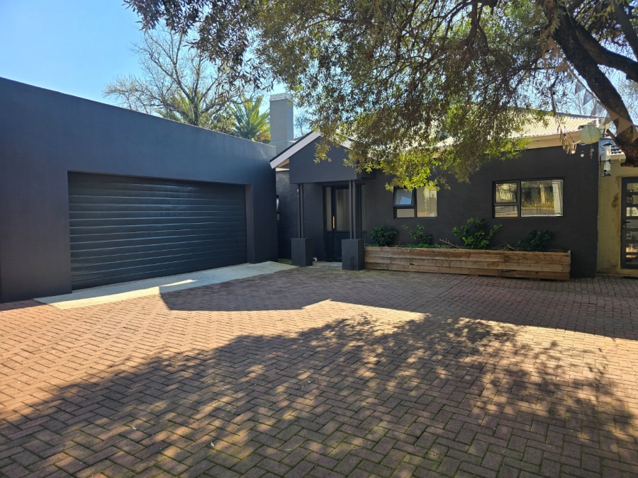 6 Bedroom Property for Sale in Waverley Free State